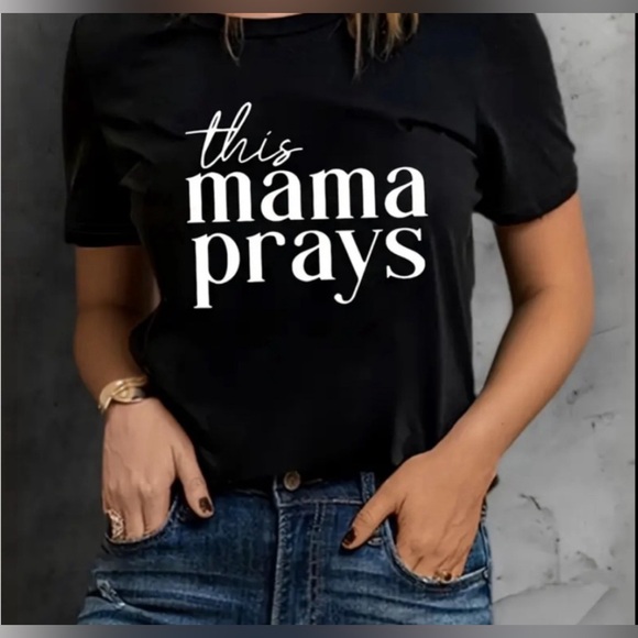 Basic black Shirt This Mama Prays - Picture 1 of 6